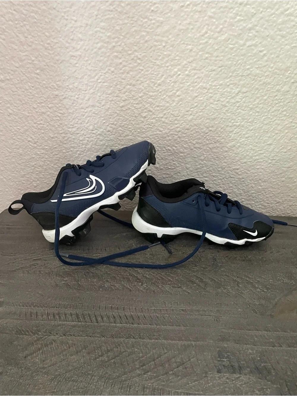 Nike youth boys Navy Athletic tball baseball Cleats